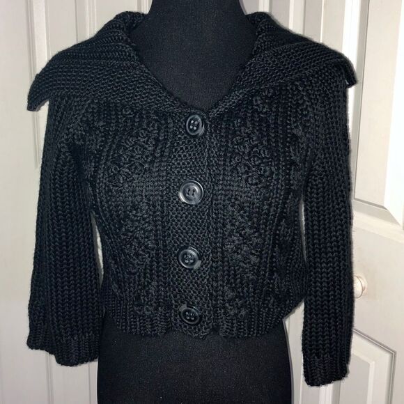 Cute cropped cardigan by Express in small - Picture 1 of 2